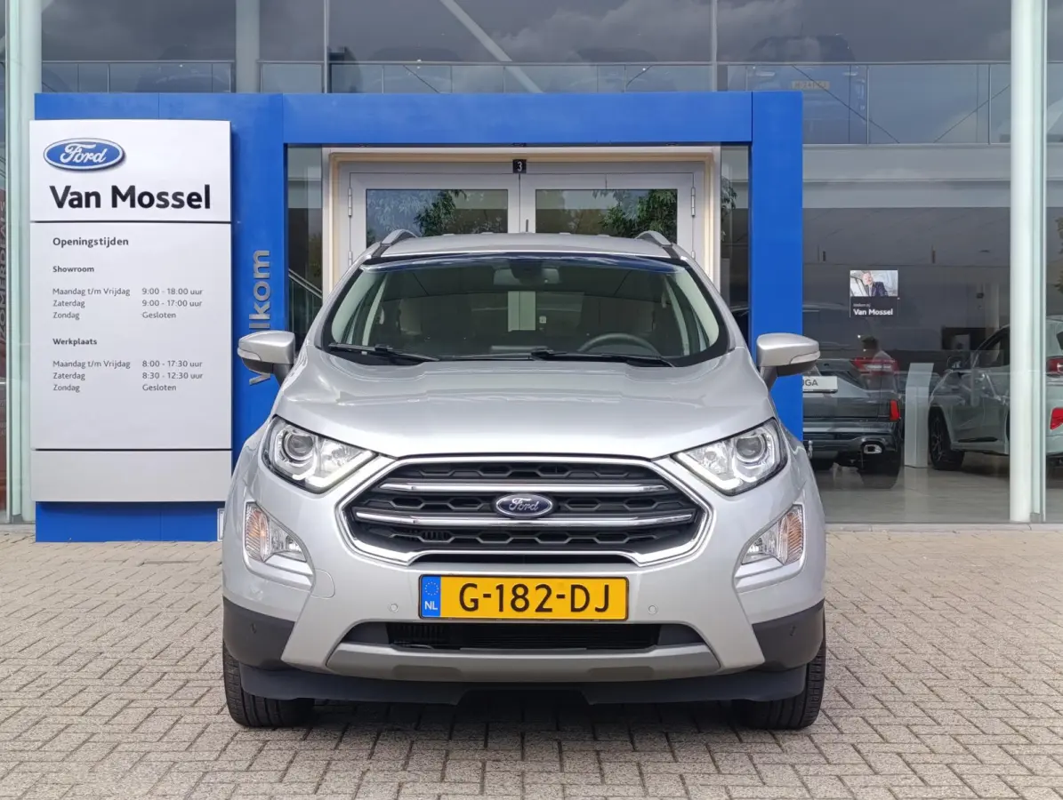 1.0 EcoBoost Titanium | Stoel/stuur voorruitverwarming | Camera | Dodehoekdetectie | B&O Audio | PDC V+A | Navigatie | Metallic lak