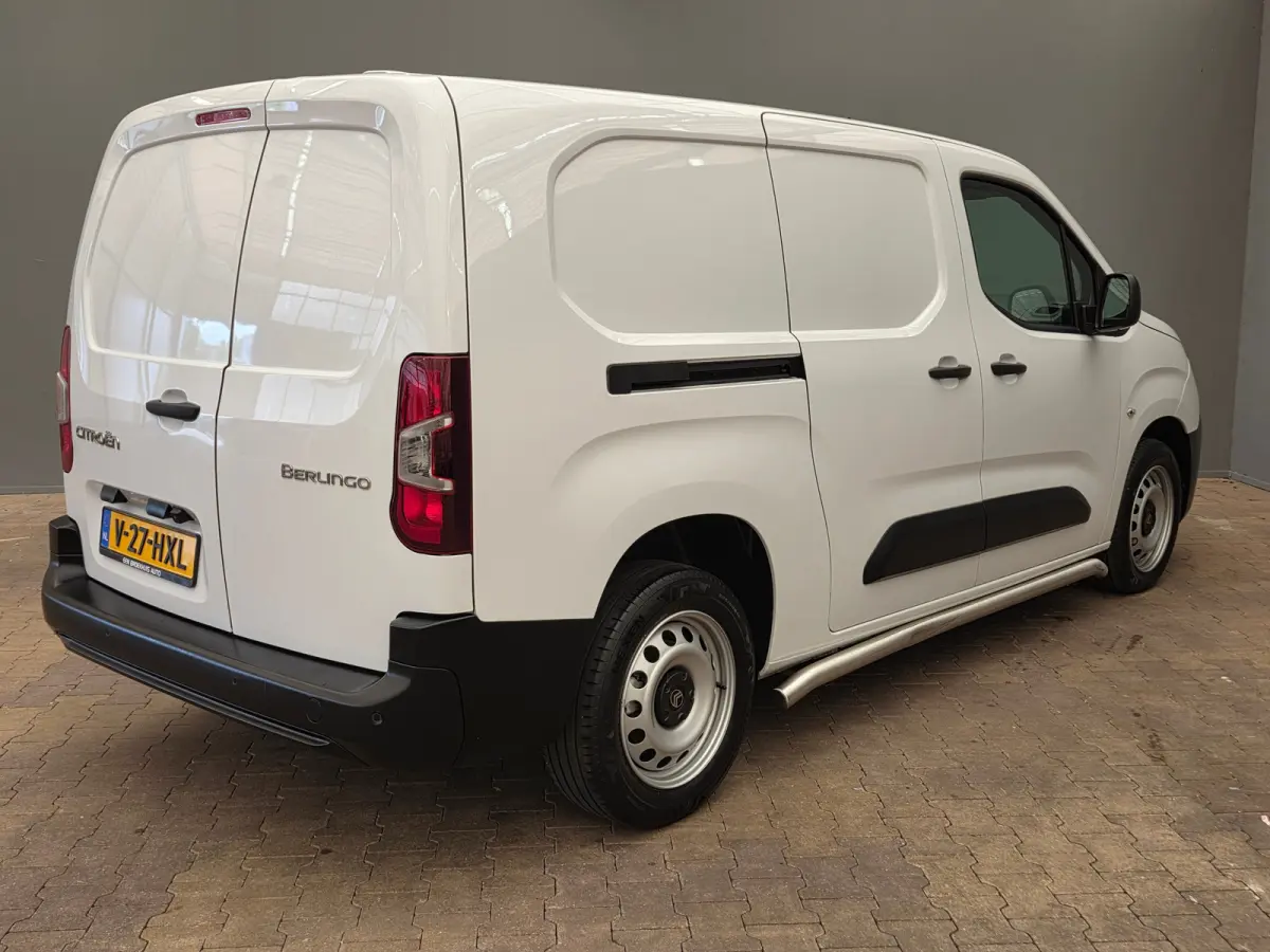 1.5 BlueHDi 100 S&S L2 Camera | Stoel/Stuurverwarming | Carplay | Parkeersensoren Achter | Cruise | Airco | Achteruitrijcamera | Airco | Apple Carplay/Android Auto|telefoonintegratie premium
