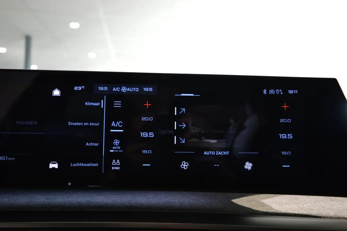 GT Avantage 73 kWh 7p STOELVERWARMNG VOOR EN ACHTER - SCHUIF/KANTEL DAK - 7 ZITS
