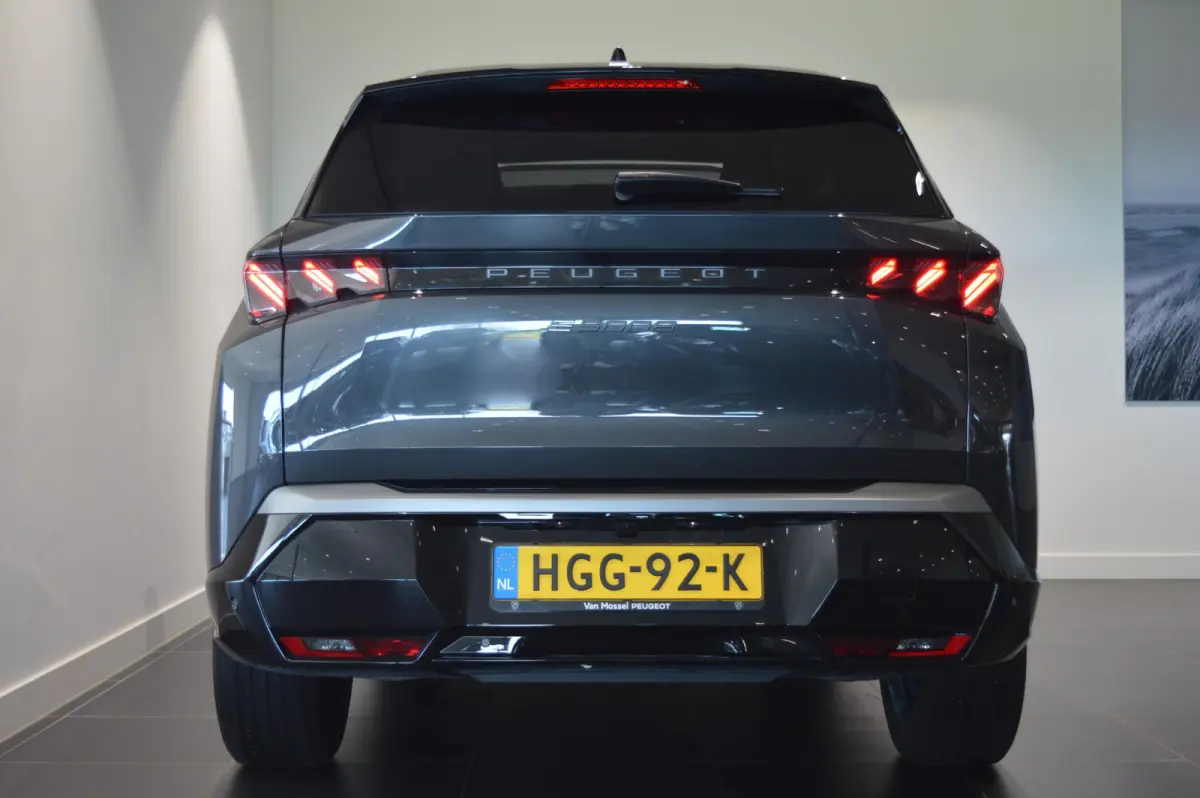 GT Avantage 73 kWh 7p STOELVERWARMNG VOOR EN ACHTER - SCHUIF/KANTEL DAK - 7 ZITS