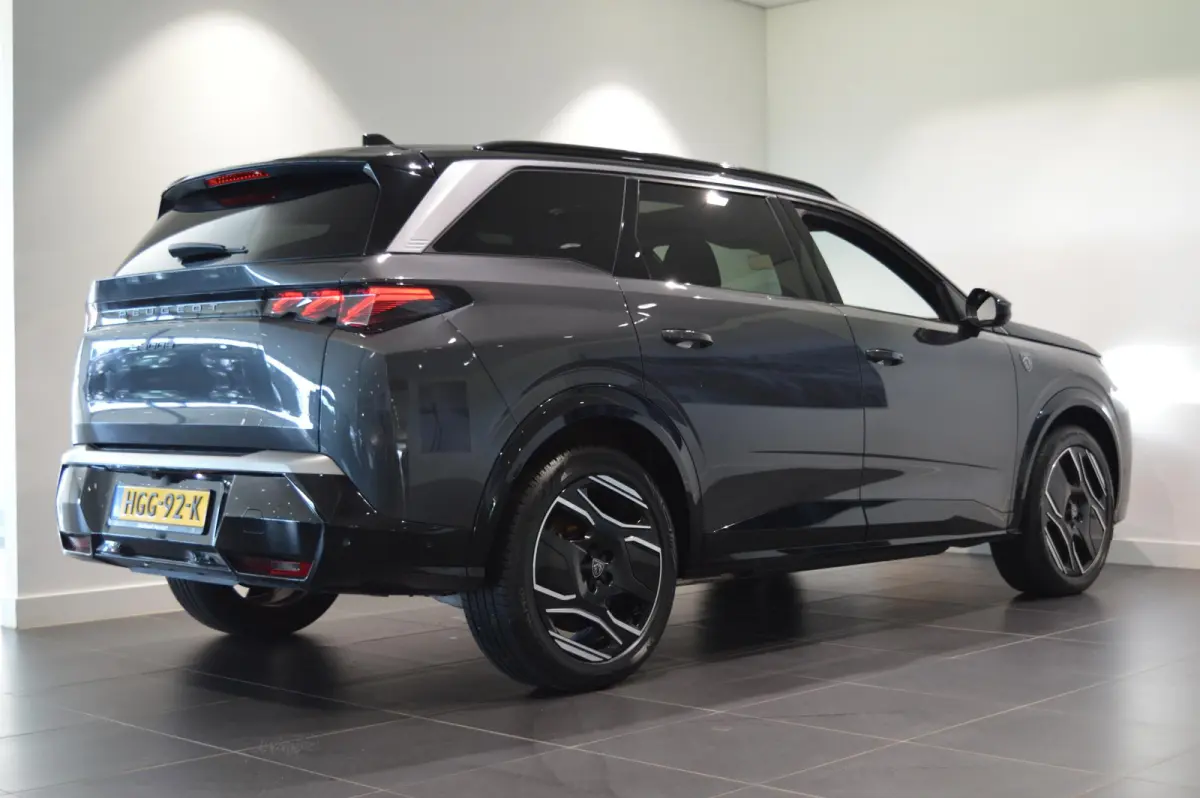 GT Avantage 73 kWh 7p STOELVERWARMNG VOOR EN ACHTER - SCHUIF/KANTEL DAK - 7 ZITS