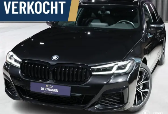 530E xDrive M SPORT / PANODAK / KEYLESS / MEMORY / COMFORT STOELEN EL VERSTELBAAR + GEHEUGEN / 19"