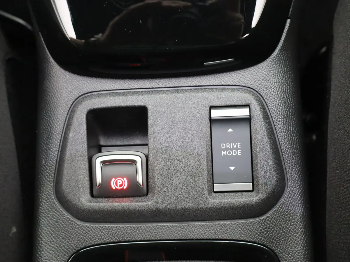 1.2 Turbo Hybrid GS 145pk | Achteruitrijcamera | Apple Carplay/Android Auto|telefoonintegratie premium | Cruise control