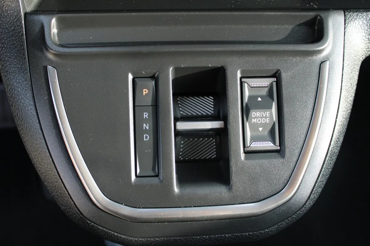 EV L2 75 kWh | 8 JAAR GARANTIE | CAMERA | NAVI | BETIMMERING | DRAADLOOS CARPLAY | COMFORT WAND |