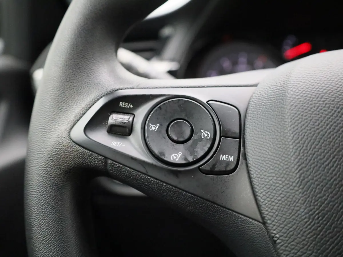1.2 Edition | AIRCONDITIONING | APPLE CARPLAY/ANDROID AUTO