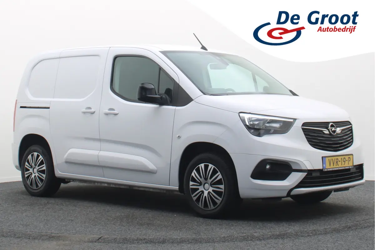 1.5D L1H1 Automaat Airco, Cruise, Apple Carplay, Stuurwielverwarming, Rijstrooksensor, DAB, PDC