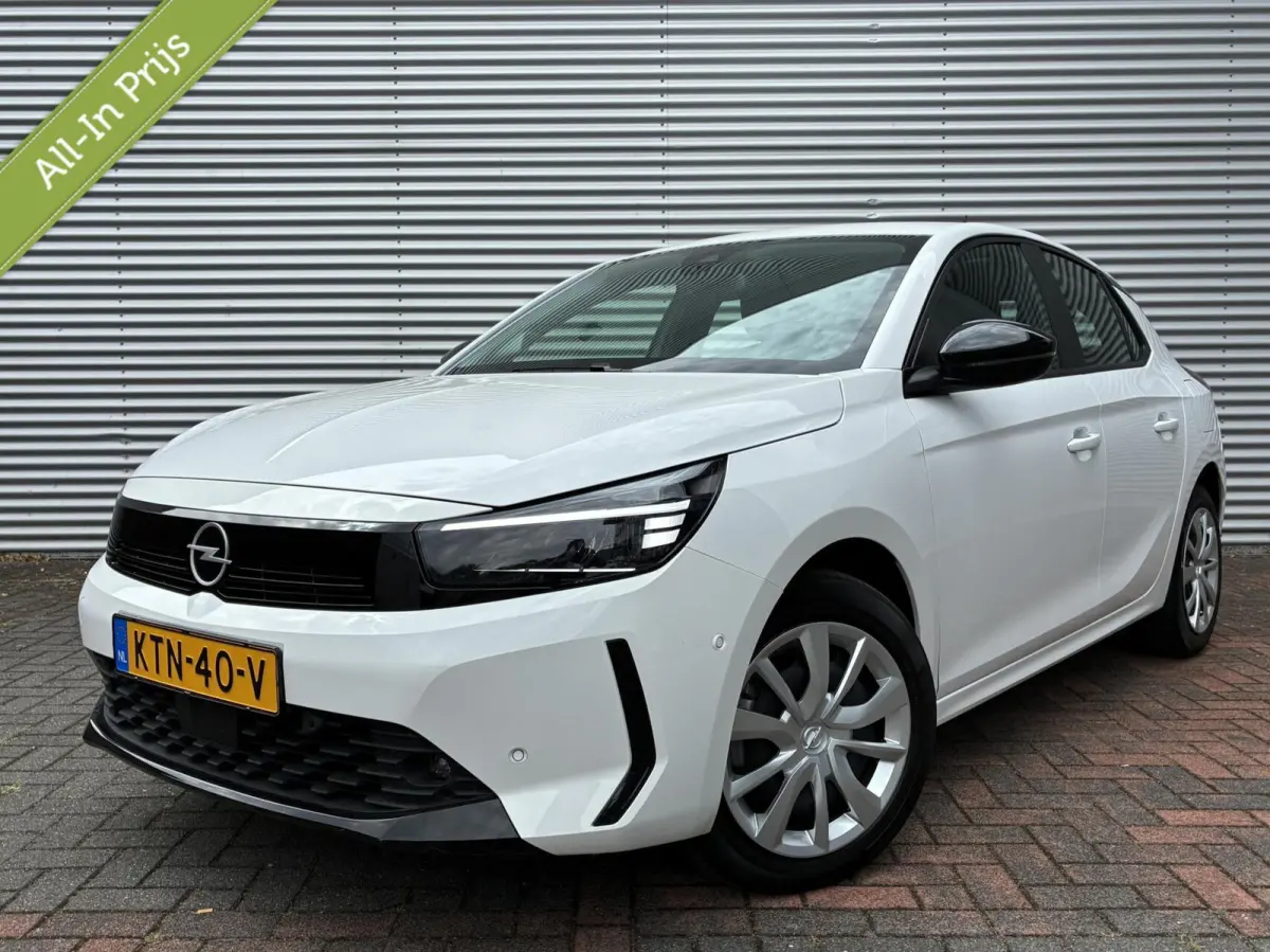 1.2 TURBO CARPLAY LED CRUISE 360 CAMERA PDC 2025 NIEUW MODEL EERSTE EIGENAAR 9339 KM GEREDEN PERFECTE STAAT VOL OPTIES INCL 2 JAAR GARANTIE AF FABRIEK