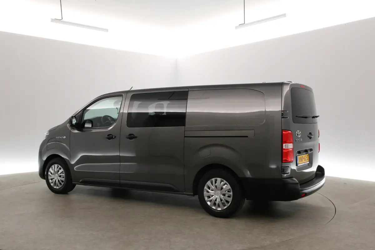 Toyota ProAce Electric Worker Extra Range 75 kWh L3H1 | DC | Snelladen | SOH 91% | 6 Zits | Airco | Cruise | Camera | 2xSchuifdeur | Carplay