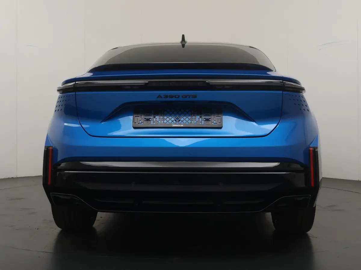 GTS 89kWh | Forged Carbon | Sabelt Stoelen | 22 kW lader |