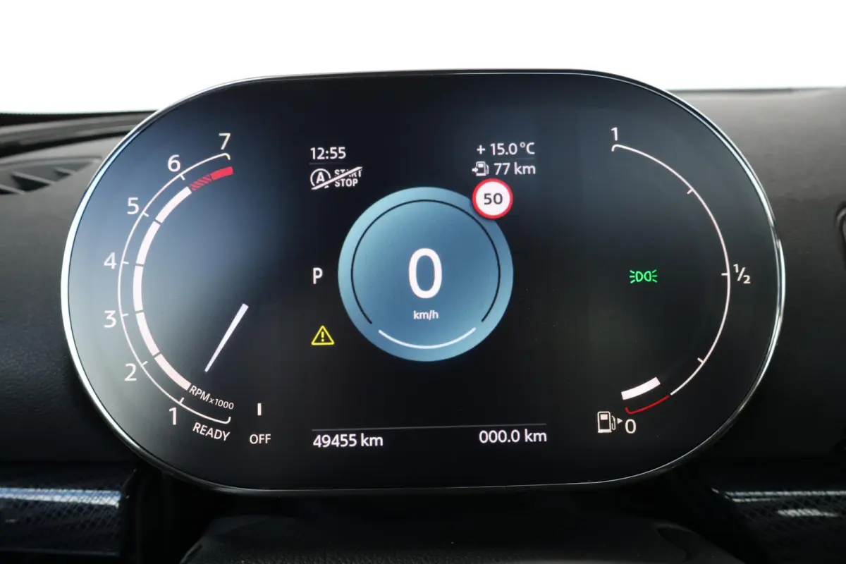 1.5 Cooper Business Edition | Pano-dak | Stoelverwarming | Stuurverwarming | Comfort access | Achteruitrijcamera