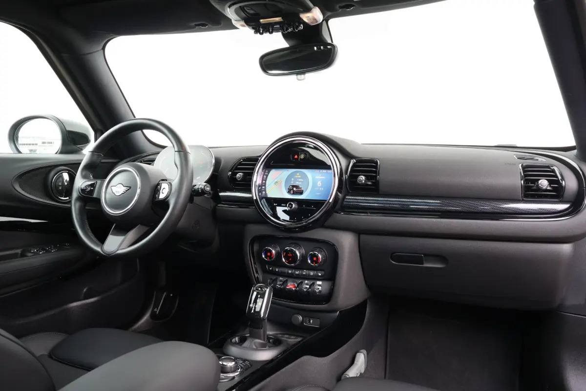 1.5 Cooper Business Edition | Pano-dak | Stoelverwarming | Stuurverwarming | Comfort access | Achteruitrijcamera