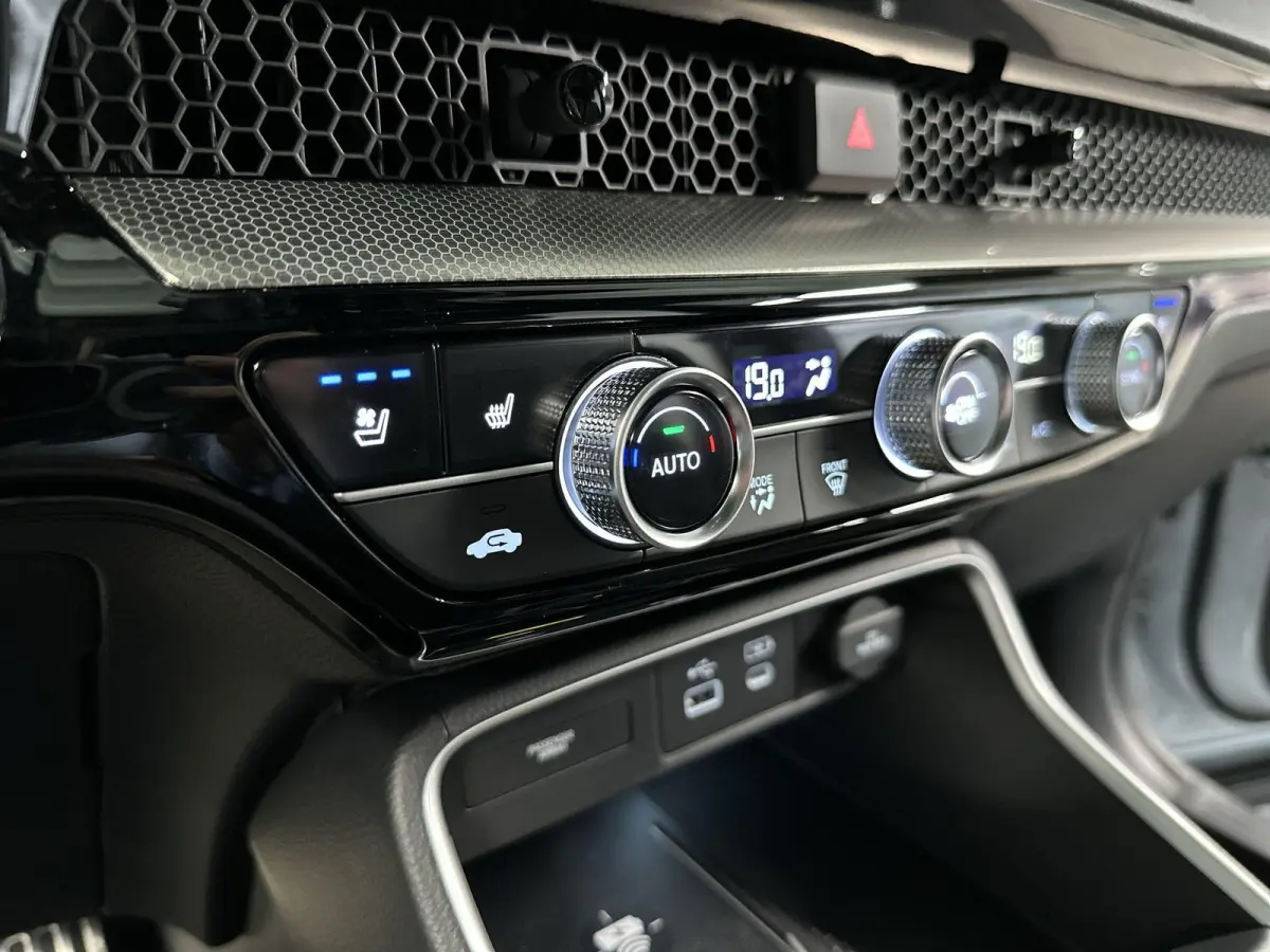 2.0 e:PHEV Advance Tech Automaat | Trekhaak | Leder | Pano | Bose | SOH 100%
