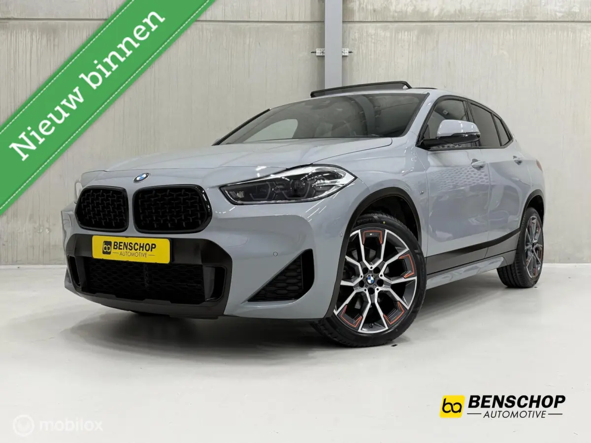sDrive20i M Sport - Mesh Panodak HUD Navi Carplay Camera Bucket Sportstoelen Brooklyn Grau