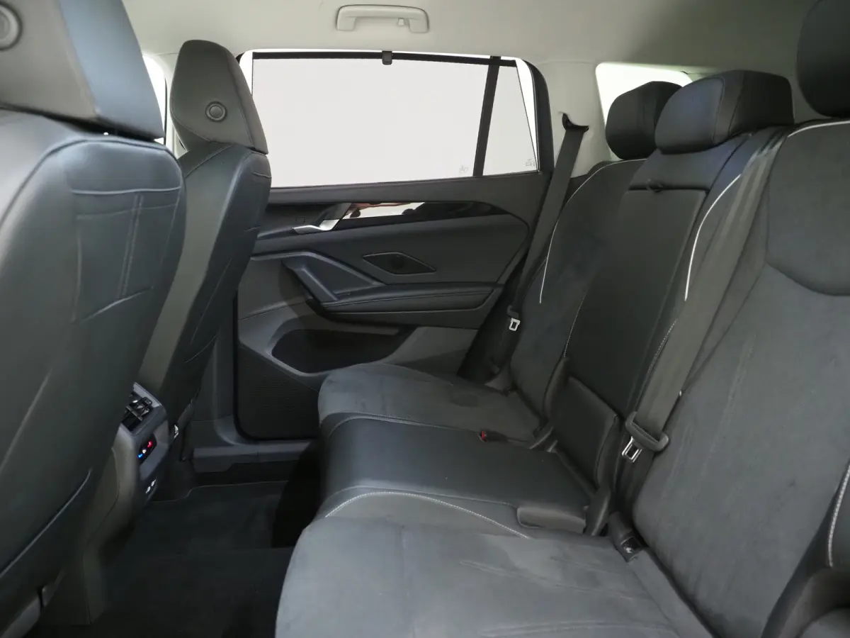 1.5 eHybrid Elegance 204PK | Leder/Alcantara | Trekhaak | Massage | 360 | Sfeerlicht | Adaptive Cruise | Matrix