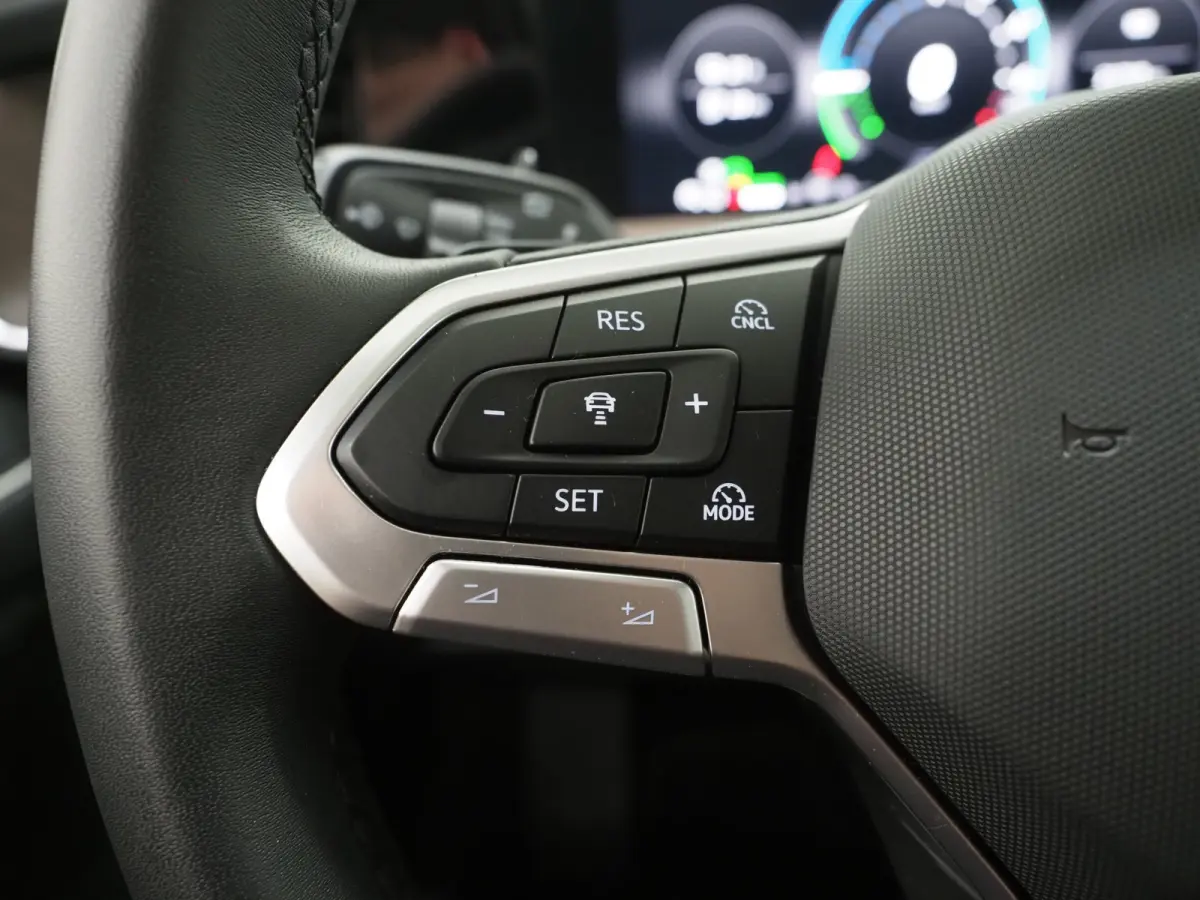 1.5 eHybrid Elegance 204PK | Leder/Alcantara | Trekhaak | Massage | 360 | Sfeerlicht | Adaptive Cruise | Matrix