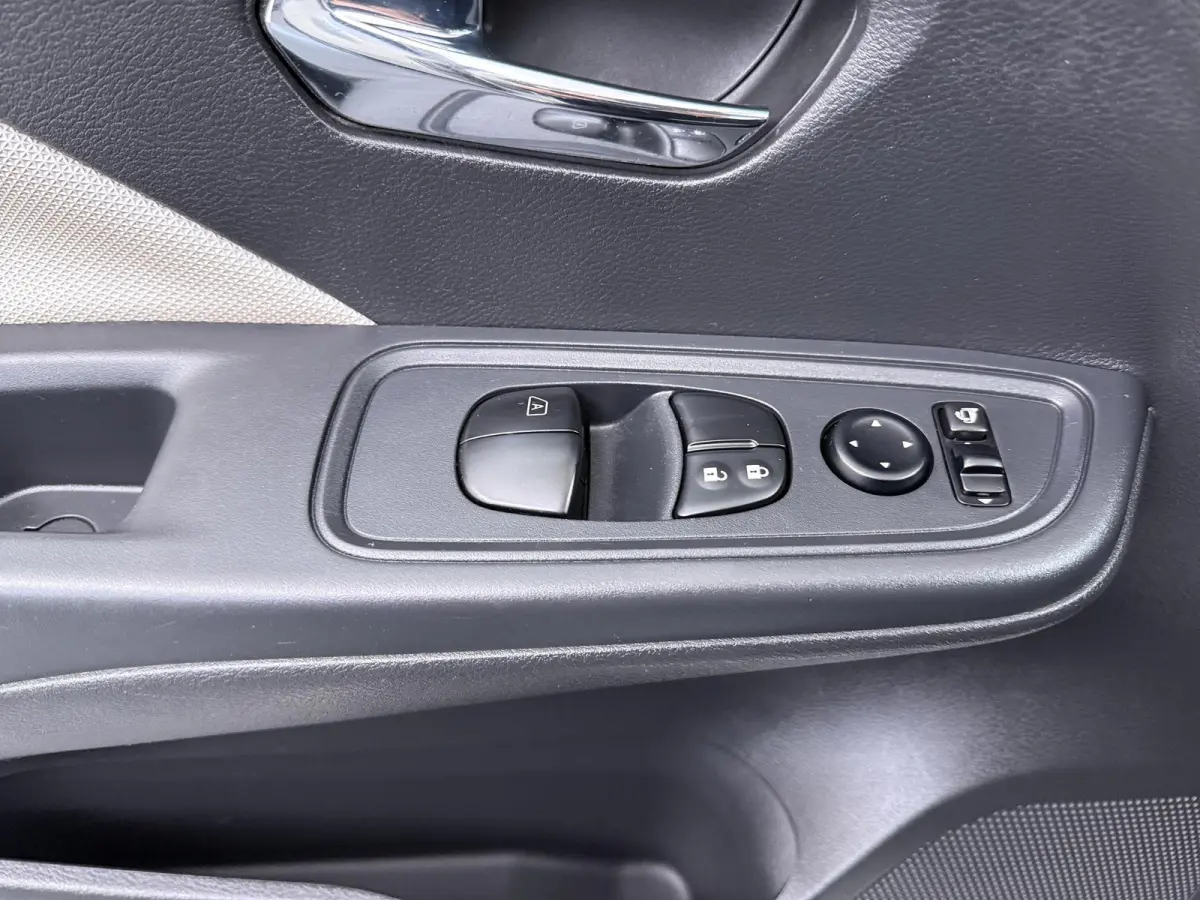 1.0 IG-T N-Way | Parkeercamera | Climate Control | Stoelverw. |