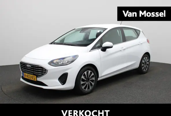 1.0 EcoBoost Hybrid Titanium | LED dagrijverlichting | Cruise Control | Parkeersensoren achter | Apple Carplay / Android Auto