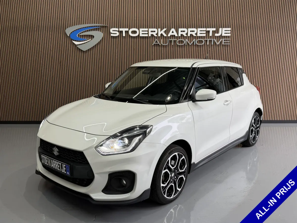 1.4 Sport Smart Hybrid Navi | 17" | Carplay | Camera | Stoelverwarming | ACC | Dodehoek | 100% Elk jaar Suzuki Dealer onderhouden!