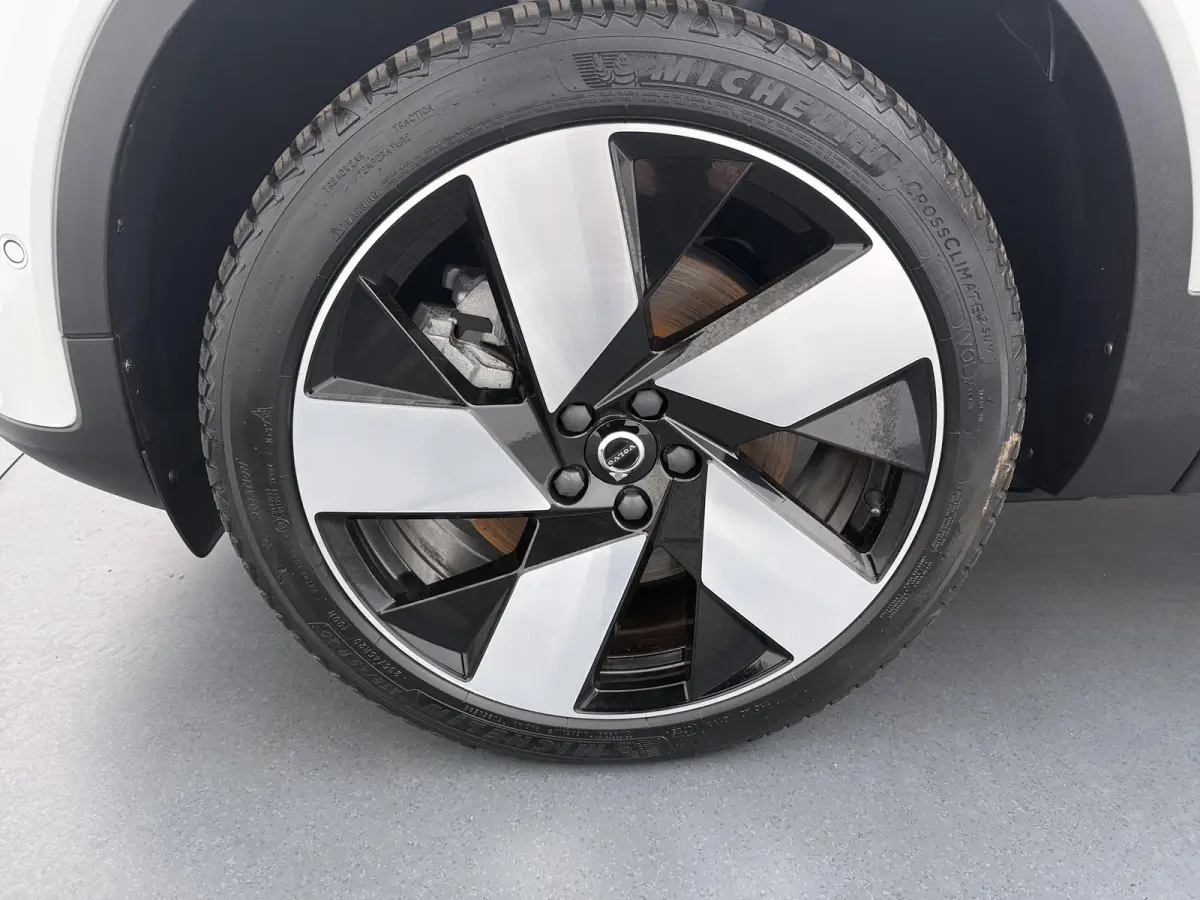 Recharge Twin Intro Edition 78 kWh | Panoramadak | Harman Kardon |