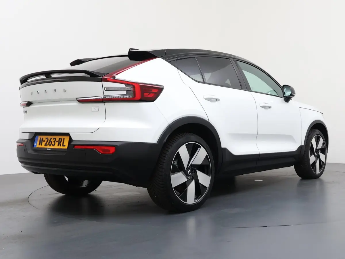 Recharge Twin Intro Edition 78 kWh | Panoramadak | Harman Kardon |