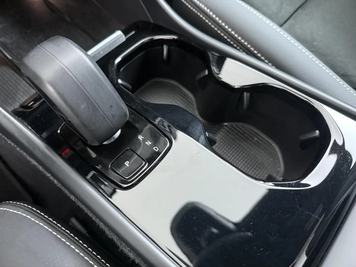 Recharge Twin Intro Edition 78 kWh | Panoramadak | Harman Kardon |