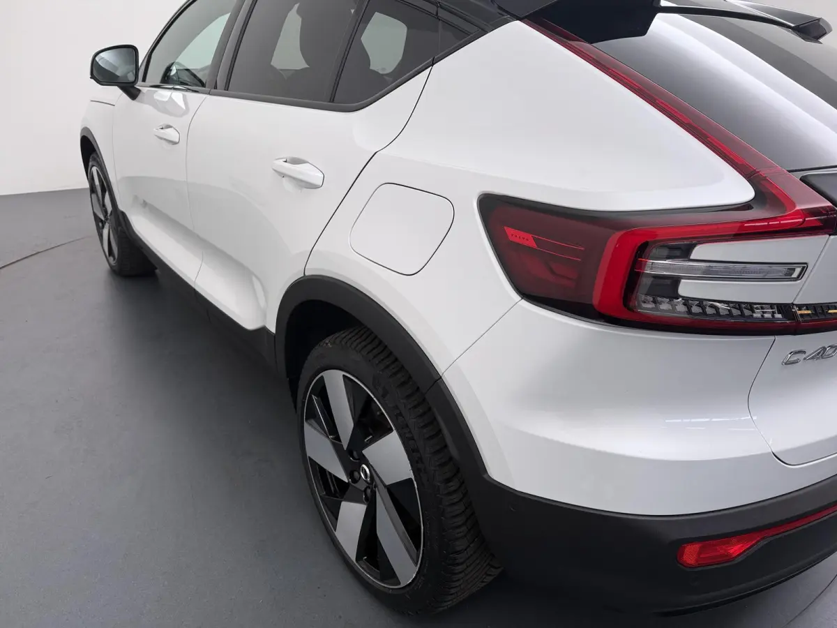 Recharge Twin Intro Edition 78 kWh | Panoramadak | Harman Kardon |
