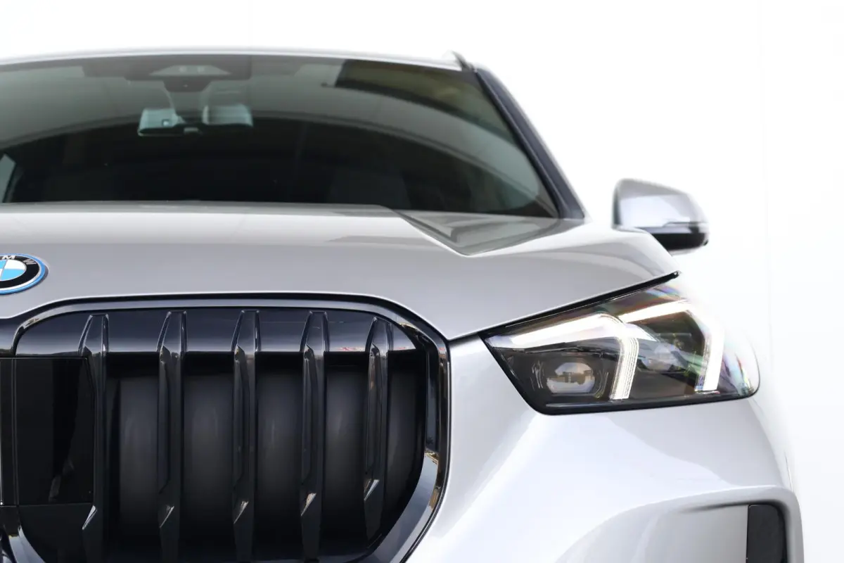 xDrive25e | Sport Pakket Pro | Elektr. Stoelen | Head-Up | Comforttoegang | Verwarmde Voorstoelen |