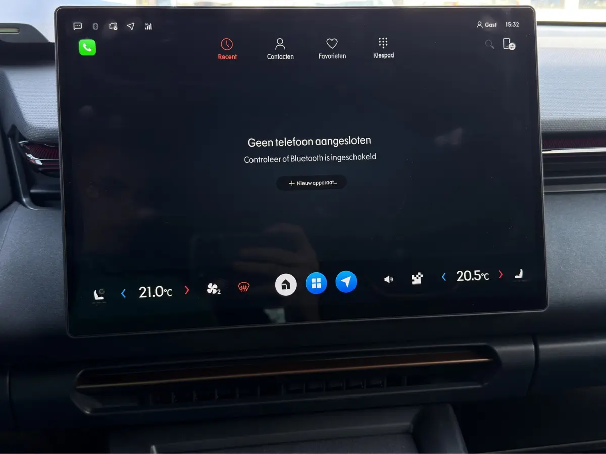 1.5 More | Zwarte velgen | Stoelmassage+ventilatie | 360 Camera | Panoramadak | Apple Carplay/Android Auto |