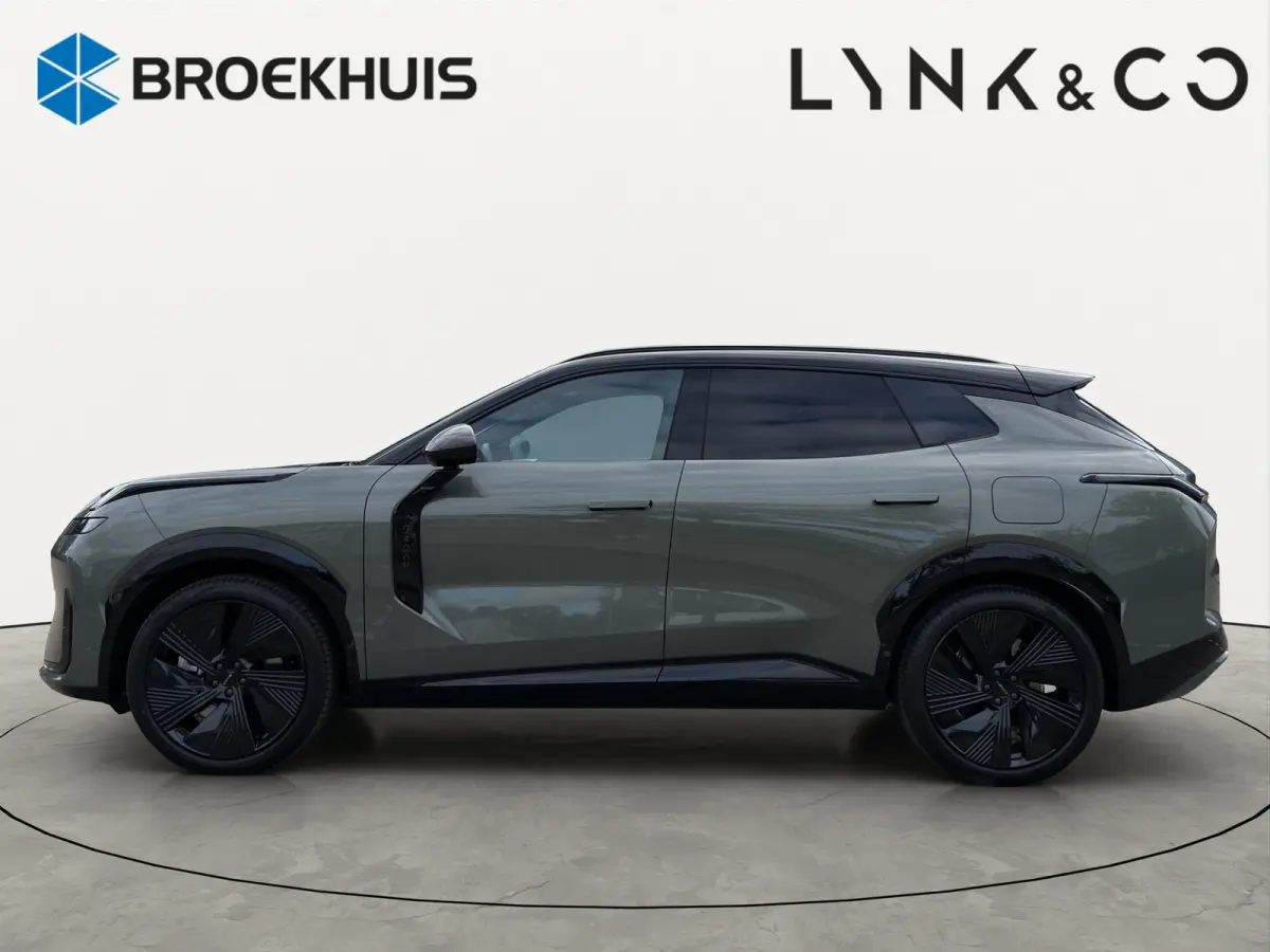 1.5 More | Zwarte velgen | Stoelmassage+ventilatie | 360 Camera | Panoramadak | Apple Carplay/Android Auto |