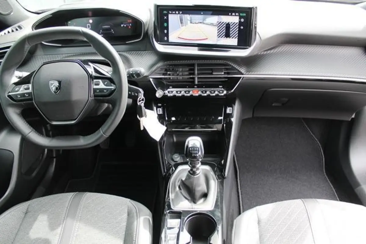 1.2 PureTech 100 Allure | Navi | Camera | Blind spot
