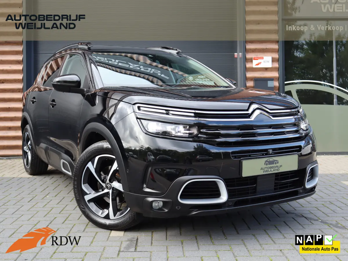 1.6 PureTech Business Plus 180PK TREKHAAK I 1ste eig. I Leer I Navi I Carplay I Trekhaak 1500KG I Pano I Carplay I Luxe uitvoering I