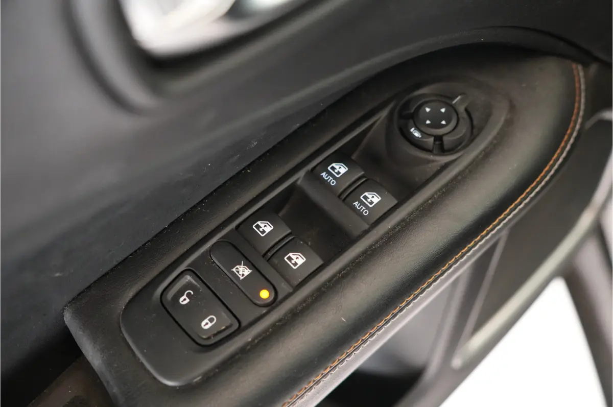 1.4 MultiAir Longitude | Navi | Cruise | Climate | Bluetooth | LMV |