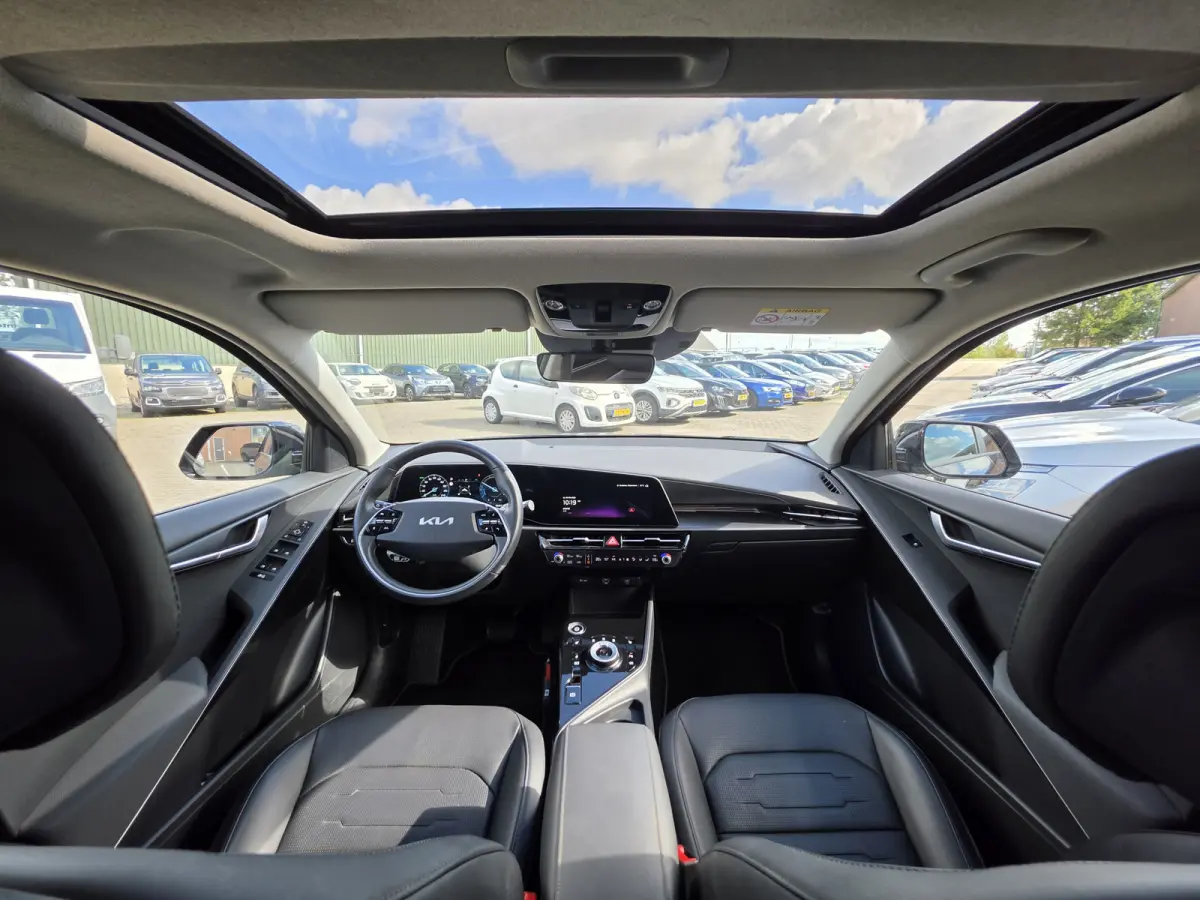 DynamicPlusLine 64.8 kWh | Apple Carplay/Android | NL-Auto |SOH 100 % | 3-Fase | Schuifdak |
