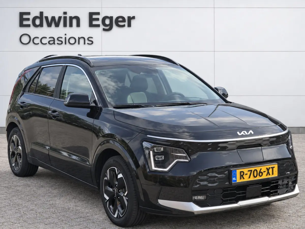 DynamicPlusLine 64.8 kWh | Apple Carplay/Android | NL-Auto |SOH 100 % | 3-Fase | Schuifdak |