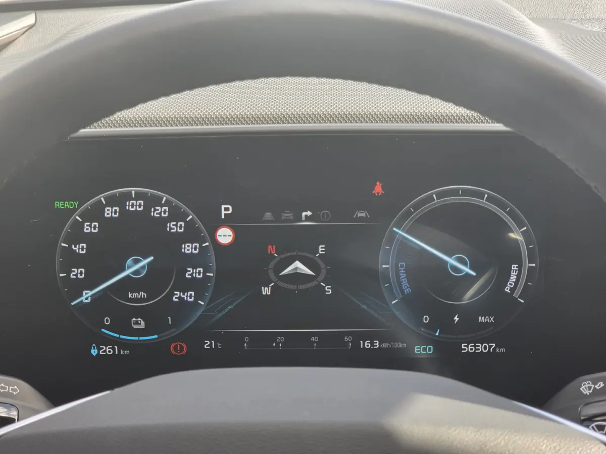 DynamicPlusLine 64.8 kWh | Apple Carplay/Android | NL-Auto |SOH 100 % | 3-Fase | Schuifdak |