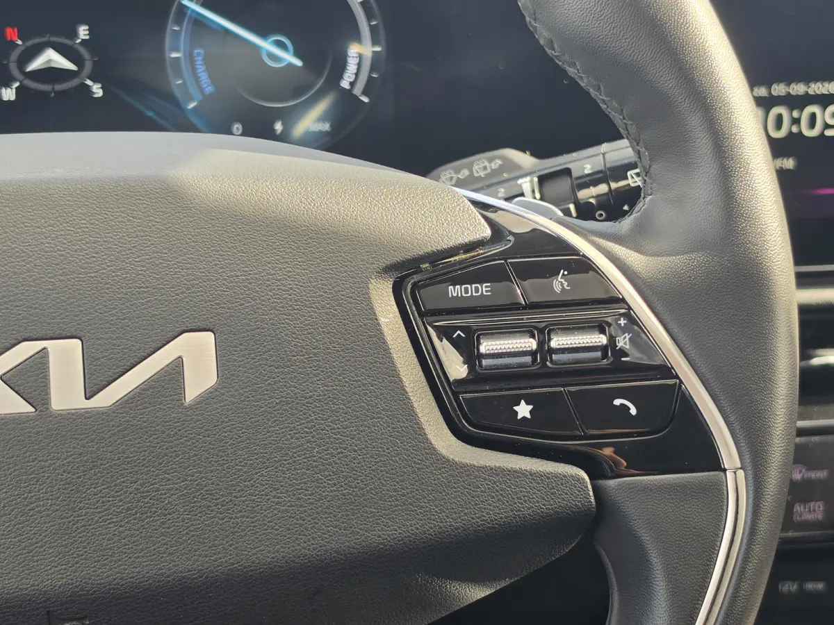 DynamicPlusLine 64.8 kWh | Apple Carplay/Android | NL-Auto |SOH 100 % | 3-Fase | Schuifdak |