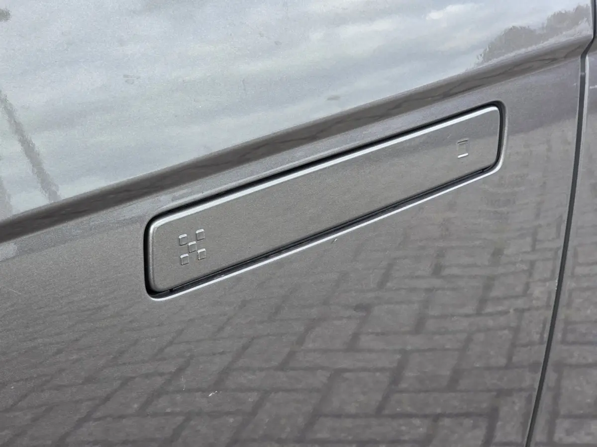Connect+ 77.4 kWh | NL-Auto | SOH 100 % | 3-Fase | Apple Carplay/Android | Leder | Cruise control ad. | Led