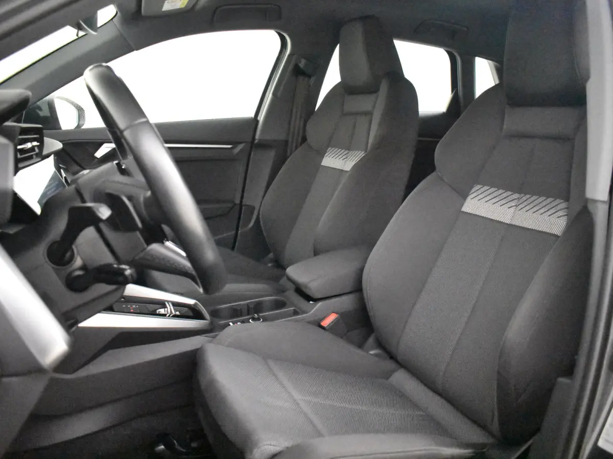 35 TFSI Business edition 150 PK DSG/AUTO | App connect | Parkeersensoren | Climate control | Cruise control | Navigatie | DAB | LED | 17"LMV