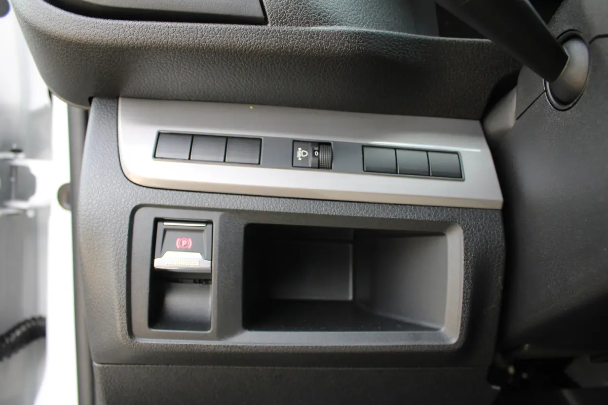 L3 75 kWh | 8 JAAR GARANTIE | CAMERA | NAVI | DRAADLOOS CARPLAY | COMFORT WAND |
