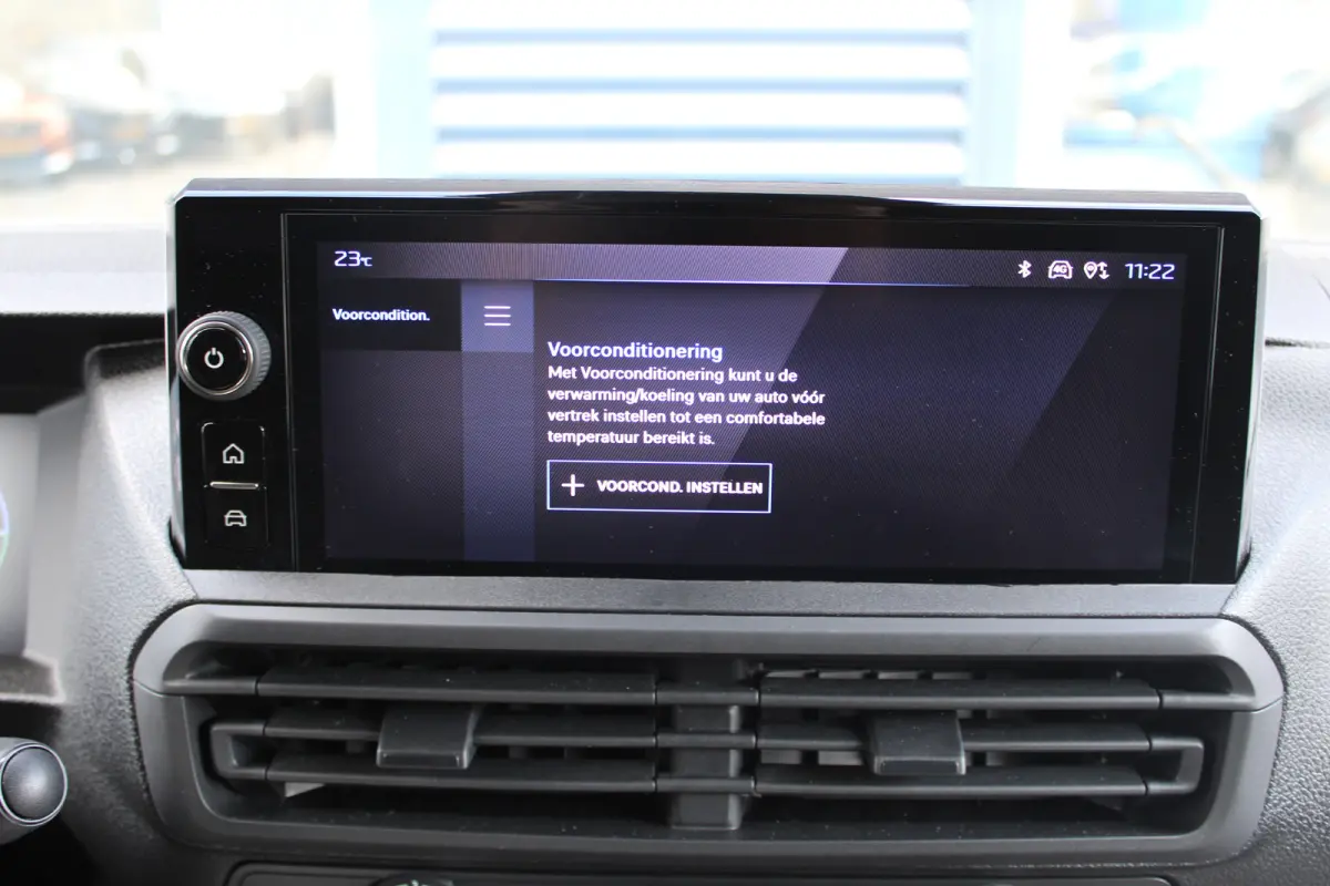L3 75 kWh | 8 JAAR GARANTIE | CAMERA | NAVI | DRAADLOOS CARPLAY | COMFORT WAND |