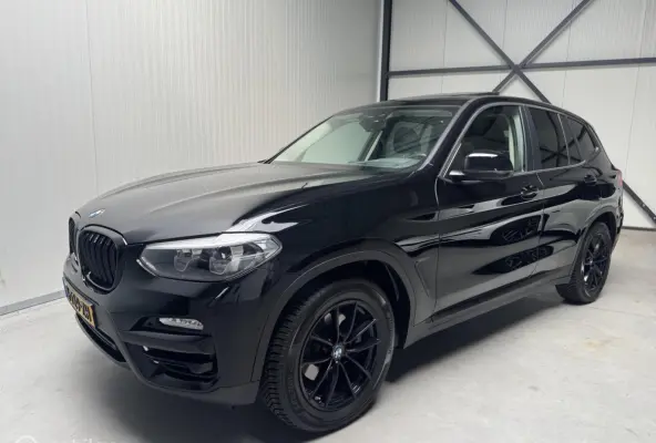 xDrive20d Schuifdak, Trekhaak, Lederen bekleding