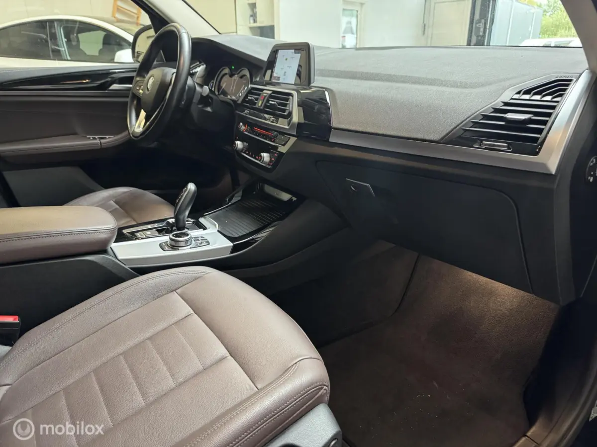 xDrive20d Schuifdak, Trekhaak, Lederen bekleding