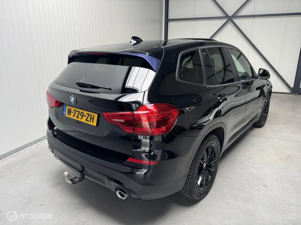 xDrive20d Schuifdak, Trekhaak, Lederen bekleding