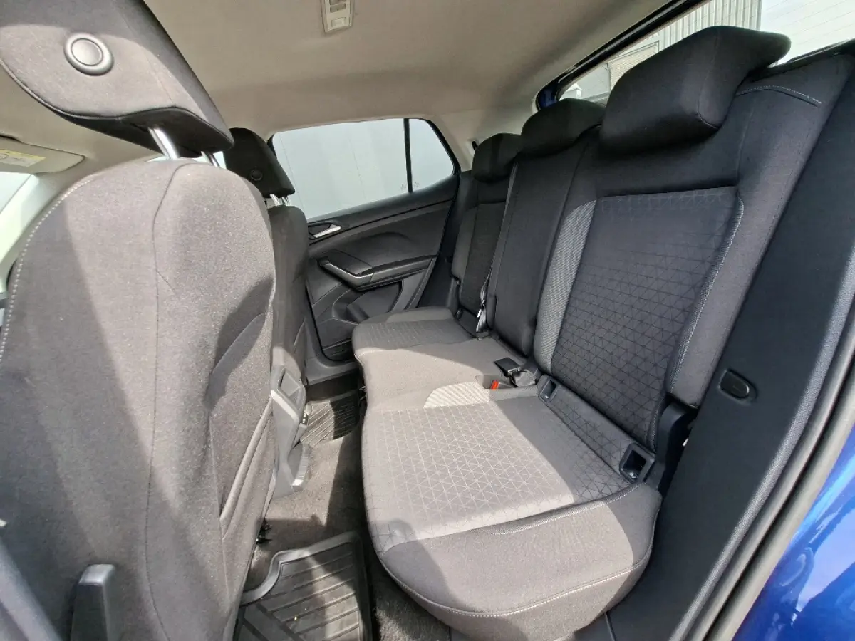 1.0 TSI R-Line * 42.000KM! * AUTOMAAT * Parkeercamera * CarPlay * Adaptieve Cruise *