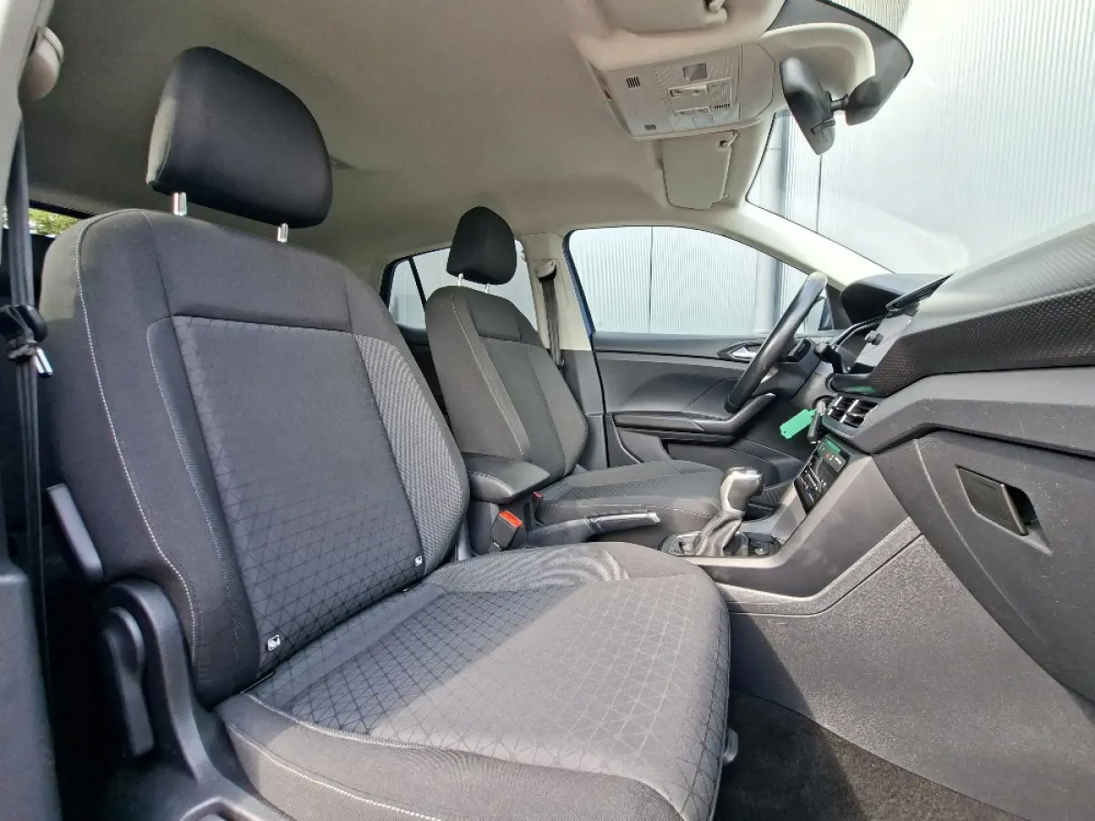 1.0 TSI R-Line * 42.000KM! * AUTOMAAT * Parkeercamera * CarPlay * Adaptieve Cruise *