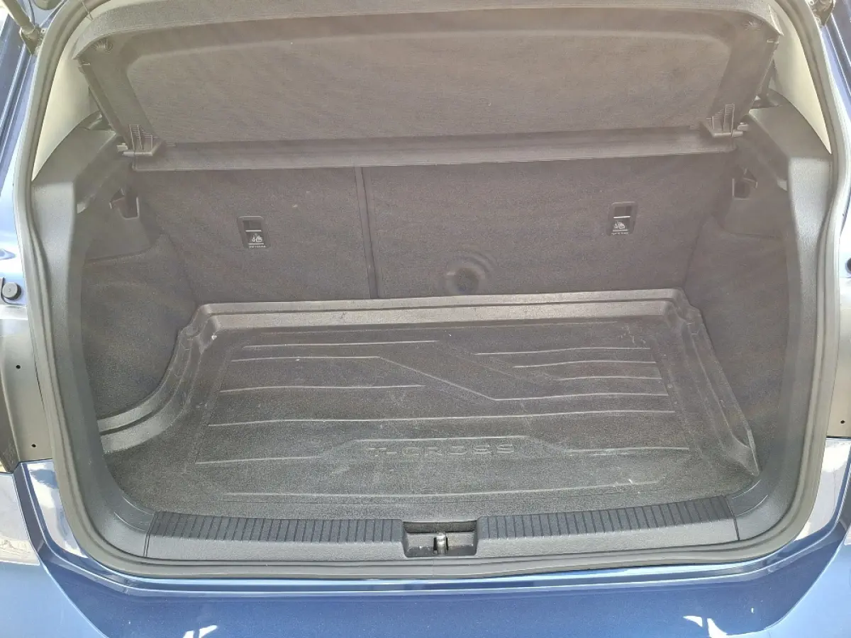 1.0 TSI R-Line * 42.000KM! * AUTOMAAT * Parkeercamera * CarPlay * Adaptieve Cruise *
