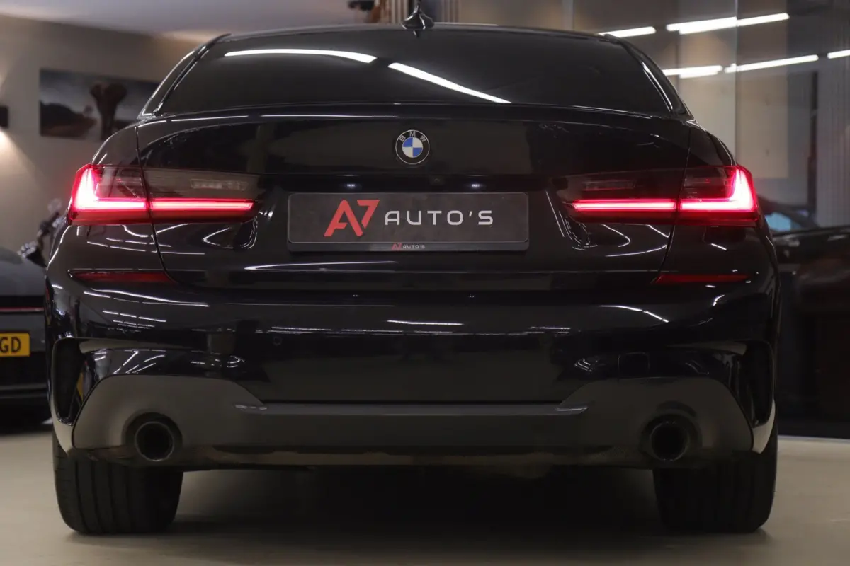 330i High Executive PANO/CARPLAY/SFEER/HK/HUD/VOL