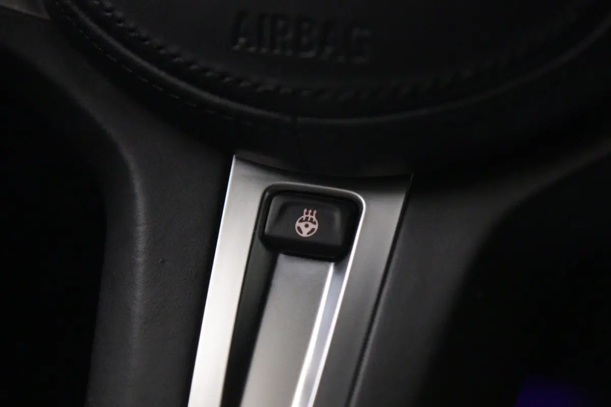 330i High Executive PANO/CARPLAY/SFEER/HK/HUD/VOL