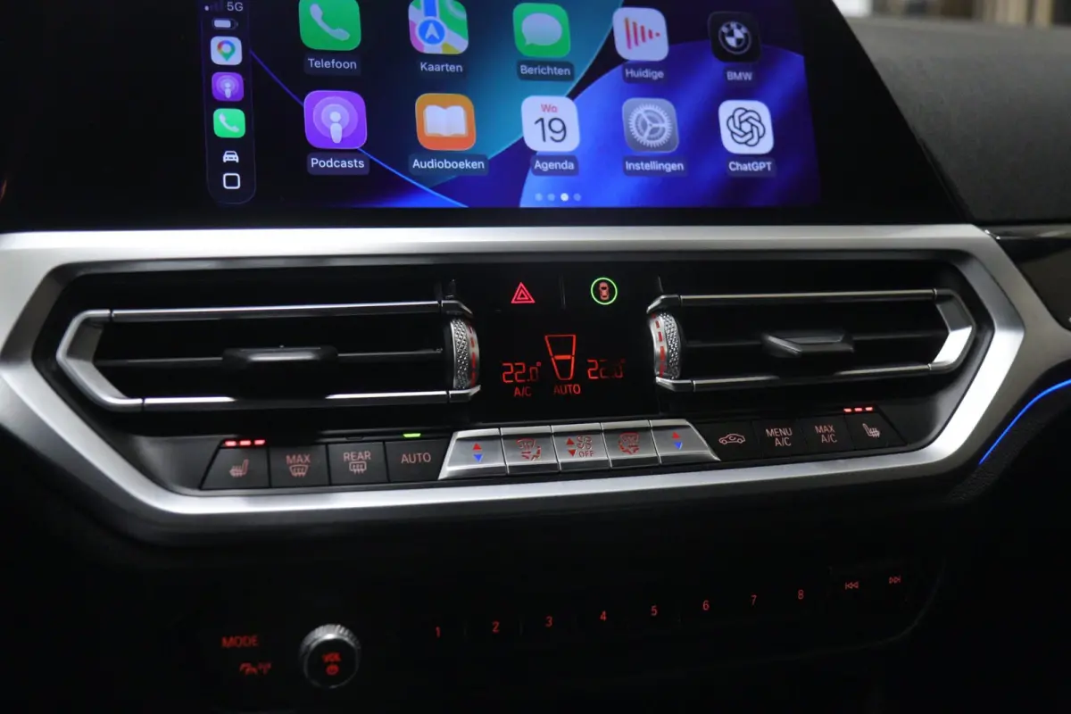 330i High Executive PANO/CARPLAY/SFEER/HK/HUD/VOL