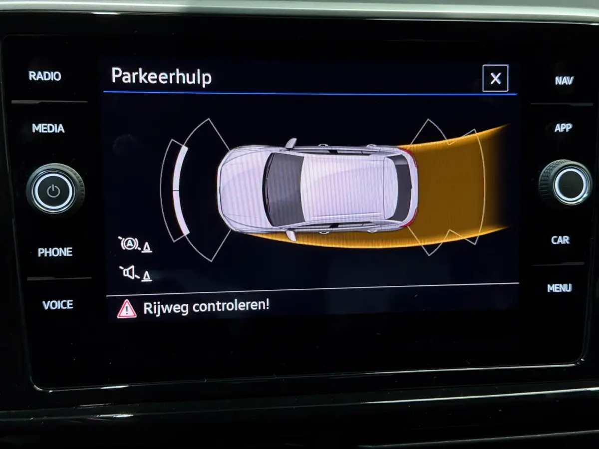 1.5 TSI R-Line Business+ |Massage|IQ.Light|ACC|DCC|Navi|
